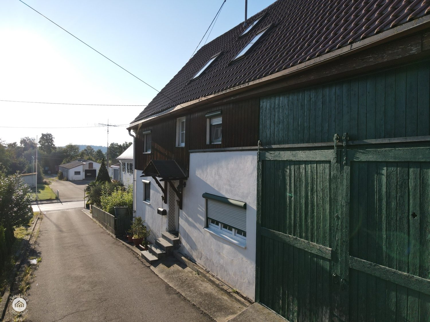 Immobilienangebot - Münsterhausen - Alle - HISTORISCHES EINFAMILIENHAUS mit großem Garten und Scheune -*Käuferprovisionsfrei*