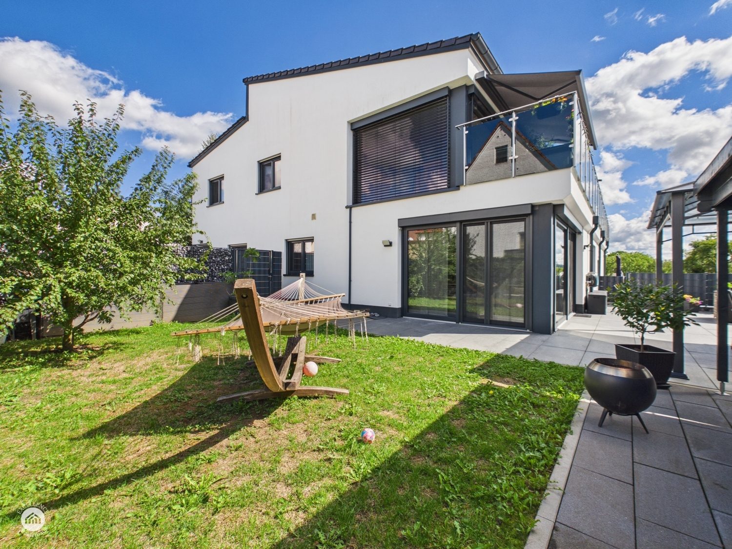 Immobilienangebot - Offingen - Alle - EXCLUSIVE Erdgeschosswohnung - mit großer Terrasse und eigenem Garten