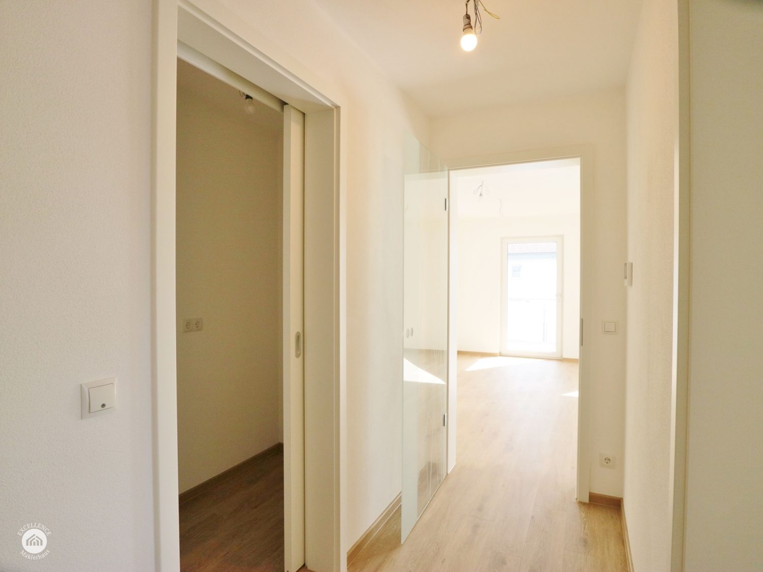 Immobilienangebot - Lautrach - Alle - Erstbezug - moderne 3-Zimmer-Wohnung mit großem Südbalkon im schönen Illerwinkel!