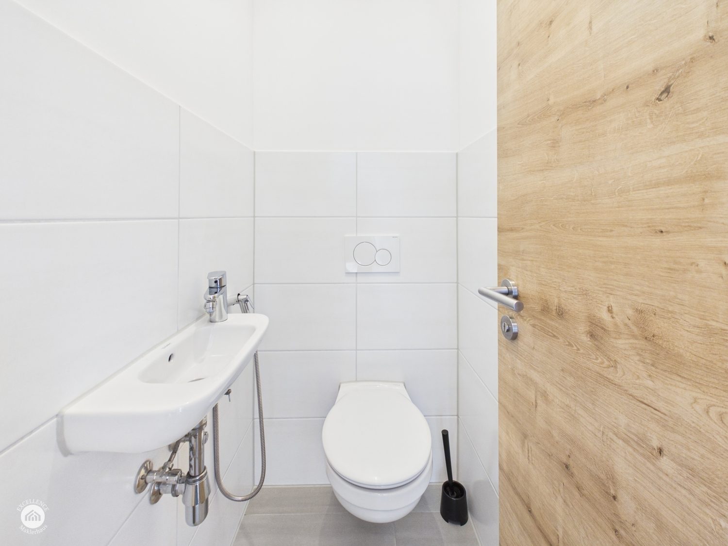 Immobilienangebot - Leipheim - Alle - Modernes Zuhause mit Garten – 5 Zimmer, energieeffizient und viel Platz zum Leben