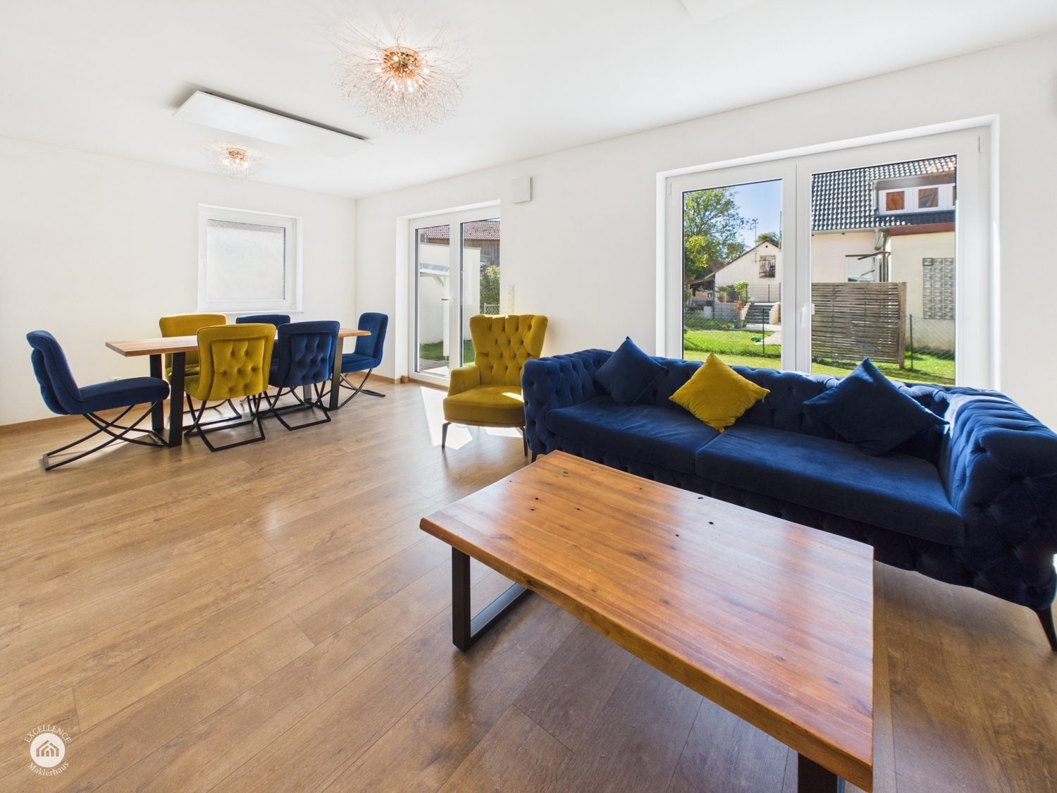 Immobilienangebot - Leipheim - Alle - Modernes Zuhause mit Garten – 5 Zimmer, energieeffizient und viel Platz zum Leben