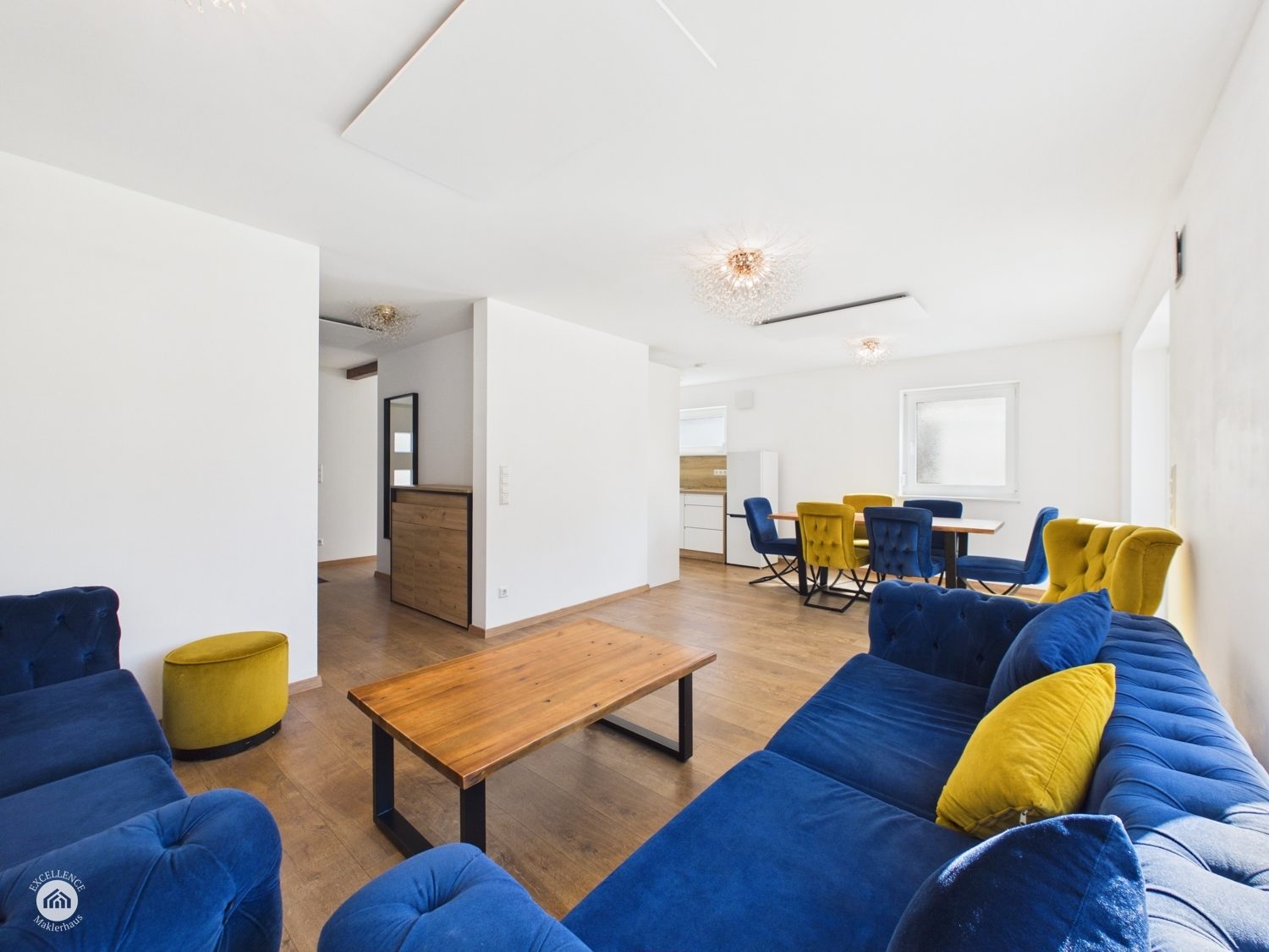 Immobilienangebot - Leipheim - Alle - Modernes Zuhause mit Garten – 5 Zimmer, energieeffizient und viel Platz zum Leben