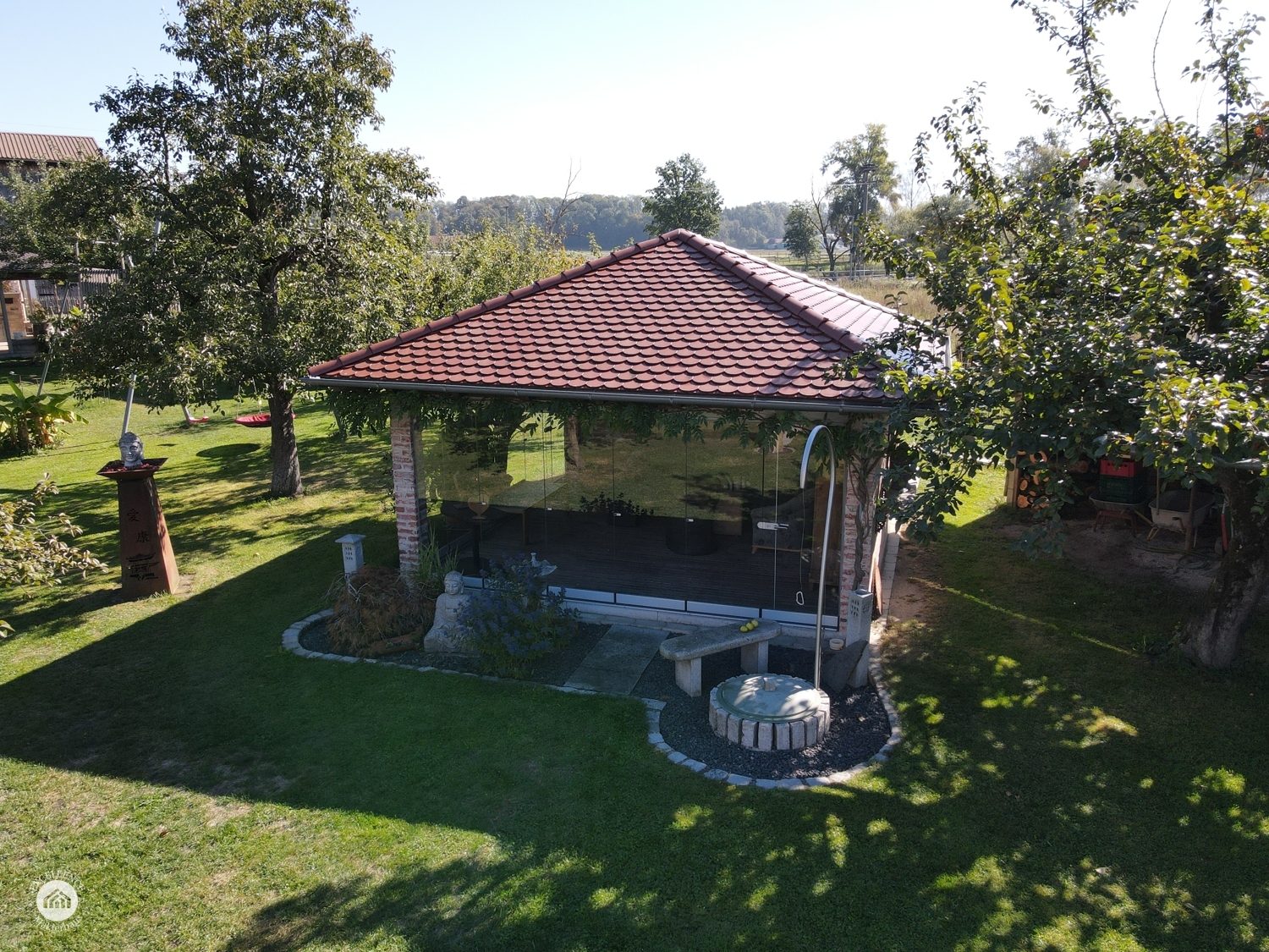 Immobilienangebot - Günzburg / Wasserburg - Alle - FAMILIENPARADIES mit Pool, Pavillon und 1.678 m² Grundstück