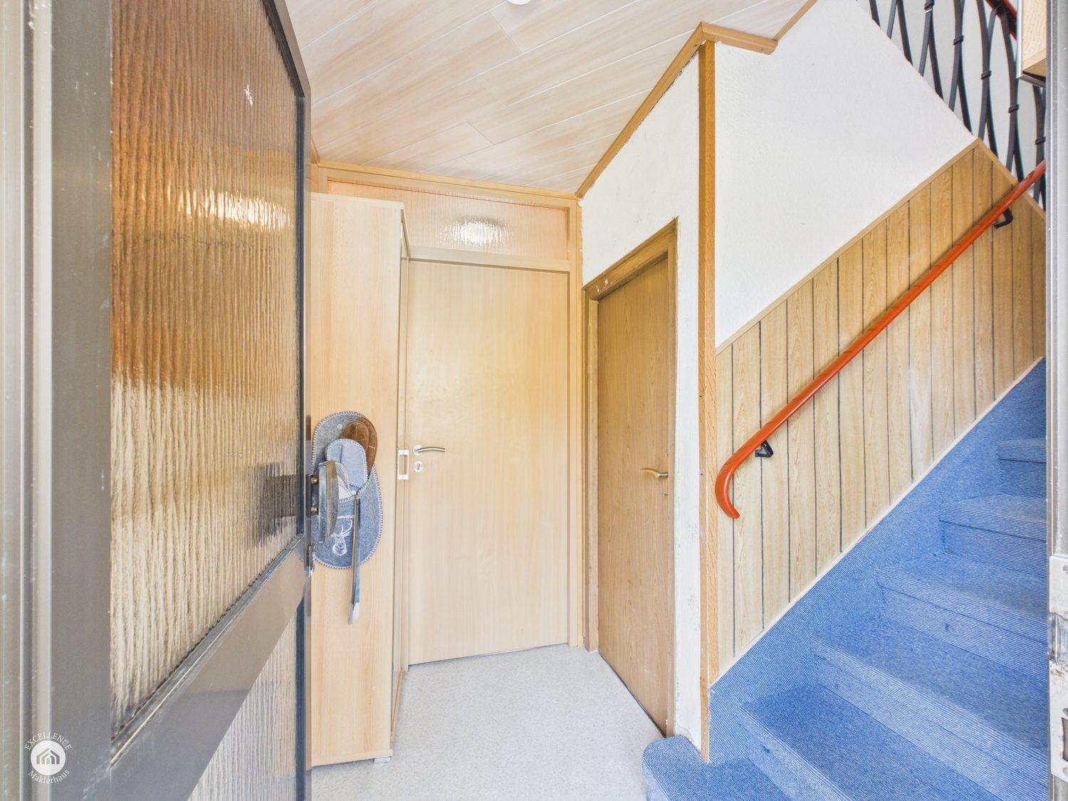 Immobilienangebot - Rettenbach - Alle - EIN HAUS - VIELE MÖGLICHKEITEN - mit 780 m² Grundstück