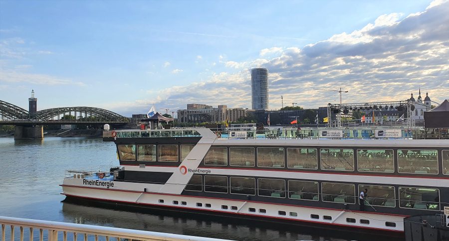 Veranstaltung - Verbandsschifffahrt des IVD West auf dem Rhein