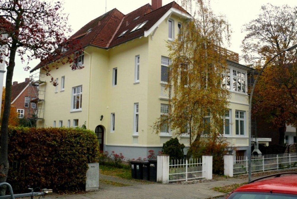 Immobilienangebot - Bad Schwartau - Alle - Wunderschöne Maisonette-Eigentumswohnung in Jugendstilvilla