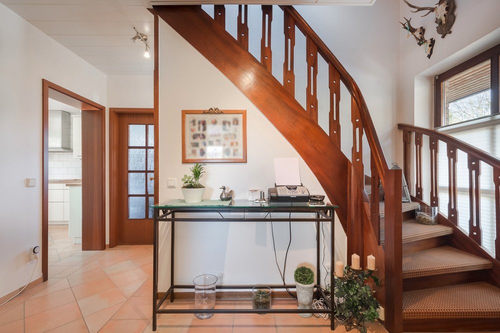 Immobilienangebot - Eutin - Alle - Gepflegtes Haus mit  Nebengebäude in ruhiger Seitenstraße