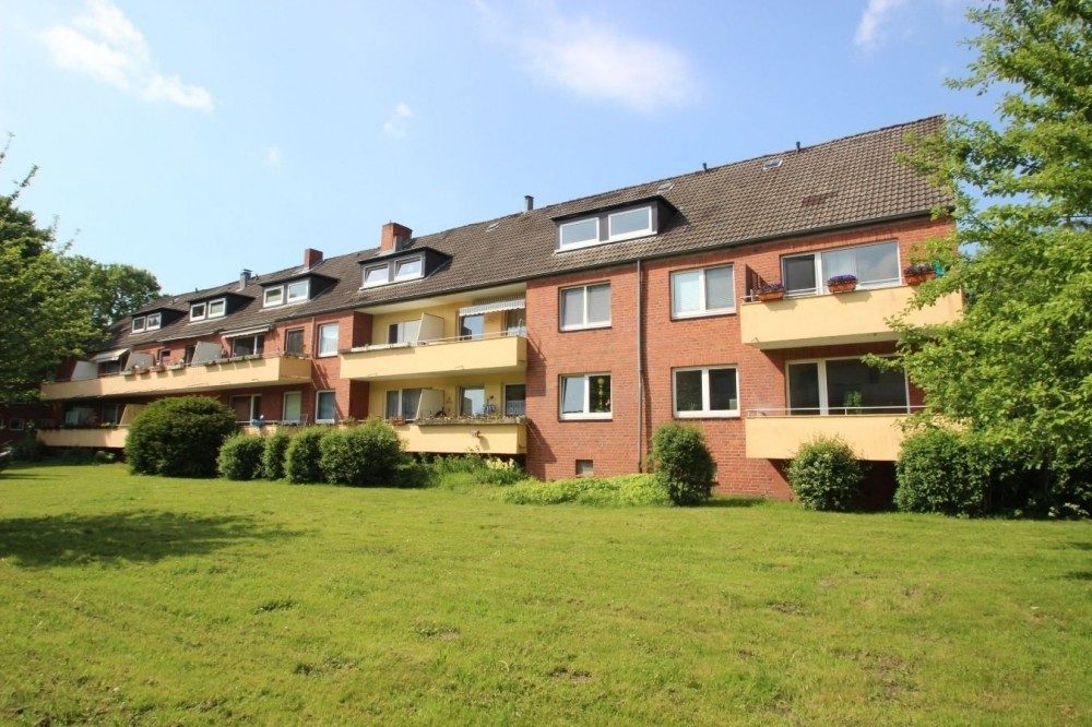Immobilienangebot - Lübeck - Alle & Rest (Wohnen) - Helle, schöne Wohnung zwischen Sanaklinik und Hochschulstadtteil mit sonnigem Balkon