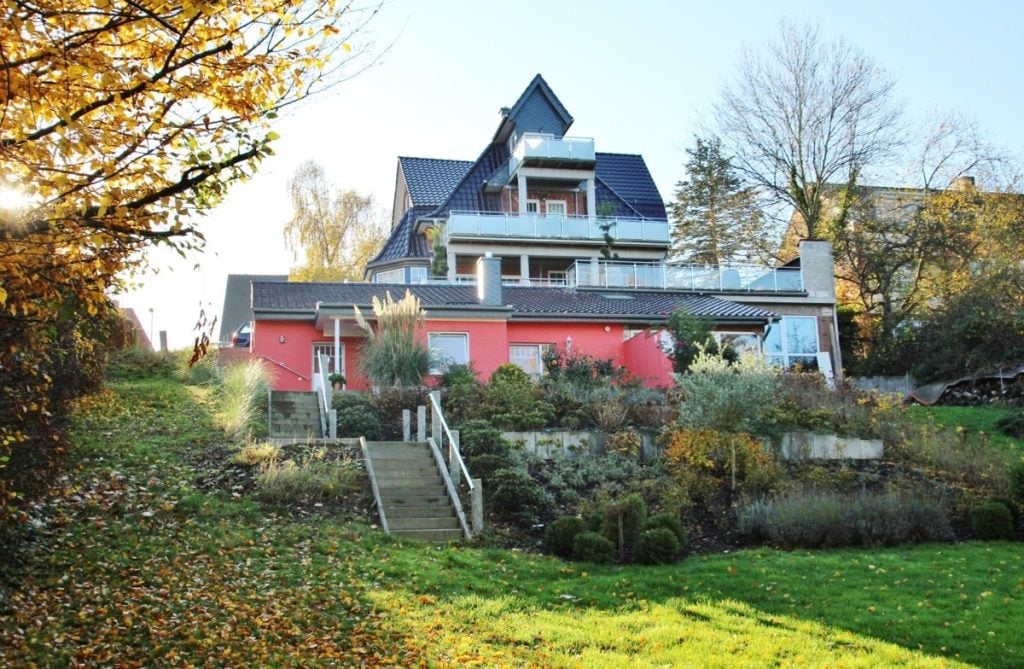 Immobilienangebot - Plön - Alle & Rest (Wohnen) - VERMIETET: Direkt am See-Wohnung mit traumhaften Seeblick
