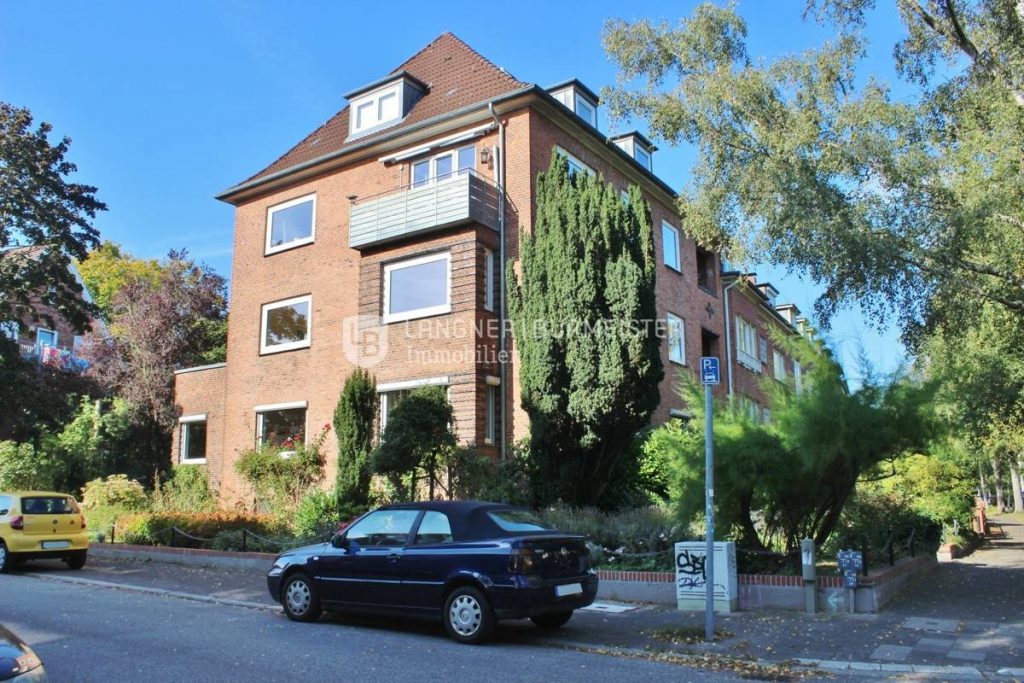 Immobilienangebot - Kiel - Alle - VERMIETET: Sonnige Altbauwohnung mit großer Terrasse!