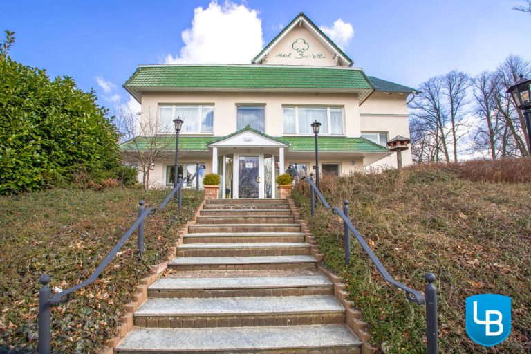 Immobilienangebot - Malente - Alle & Rest (Wohnen) - Gut laufendes Hotel in toller Lage sucht neuen Eigentümer