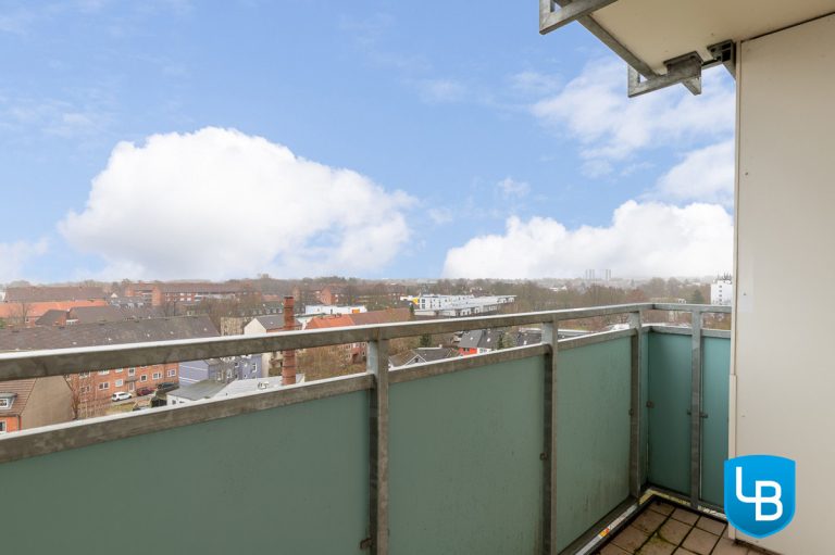 Immobilienangebot - Kiel - Alle - Über den Dächern von Kiel: Eigentumswohnung mit Weitblick!
