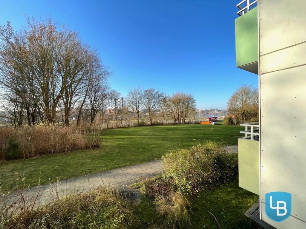 Immobilienangebot - Kiel - Alle & Rest (Wohnen) - Renovierungsbedürftige Eigentumswohnungen mit Blick auf die Kieler Förde!