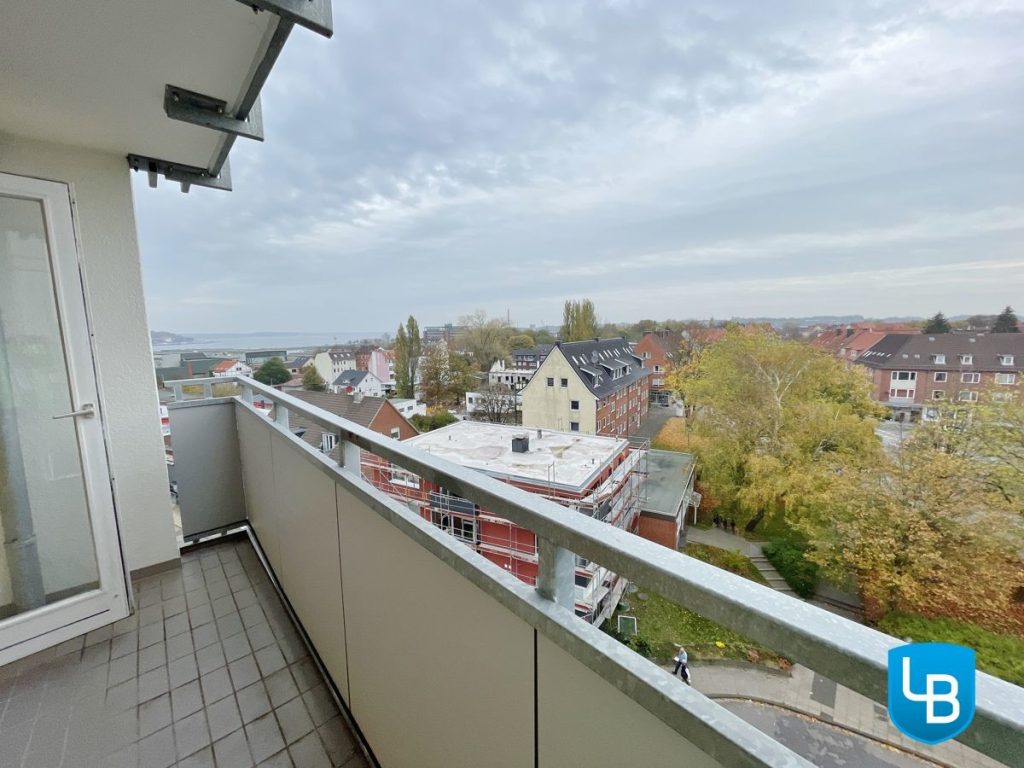 Immobilienangebot - Kiel - Alle - Freie Eigentumswohnung mit Blick auf die Kieler Förde