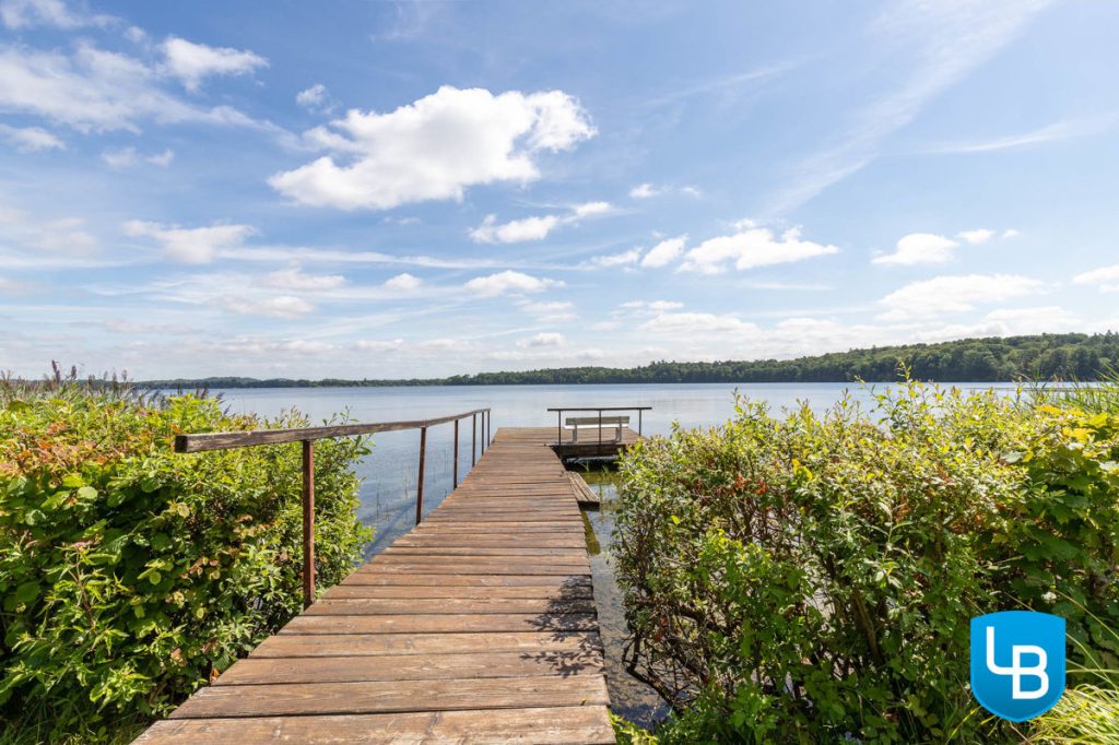 Immobilienangebot - Plön - Alle - Ein echtes Seegrundstück! Traumhafte Idylle am Behler See wird Sie verzaubern!