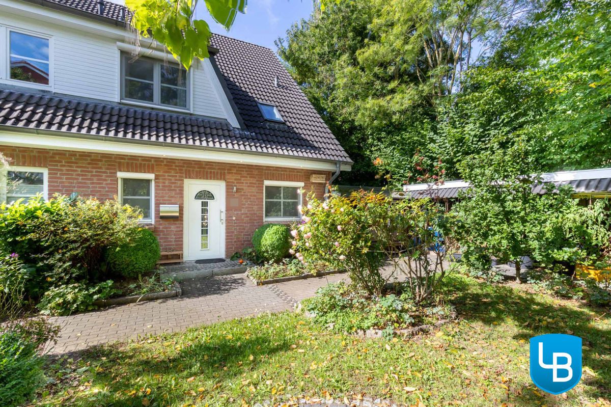 Immobilienangebot - Schwentinental - Alle - Im Gewand eines Doppelhauses-Junges Haus im schönen Raisdorf sucht neue Familie