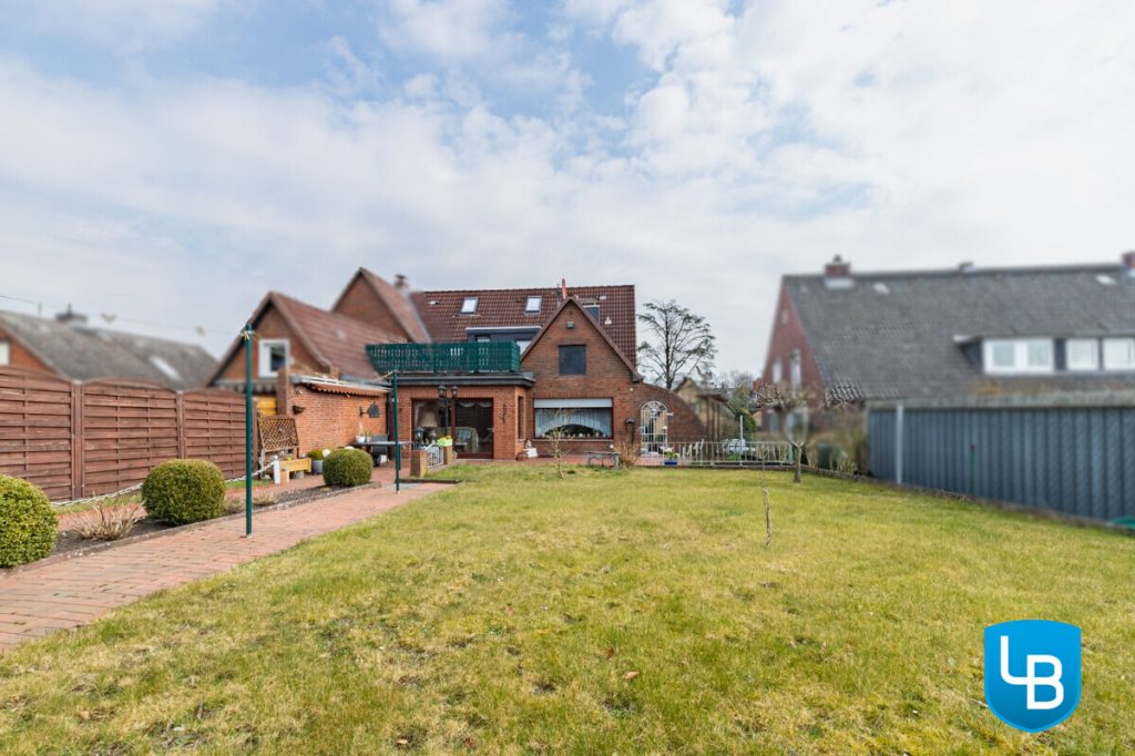 Immobilienangebot - Kiel - Alle & Rest (Wohnen) - Idyllisch gelegene Doppelhaushälfte in Kiel-Elmschenhagen