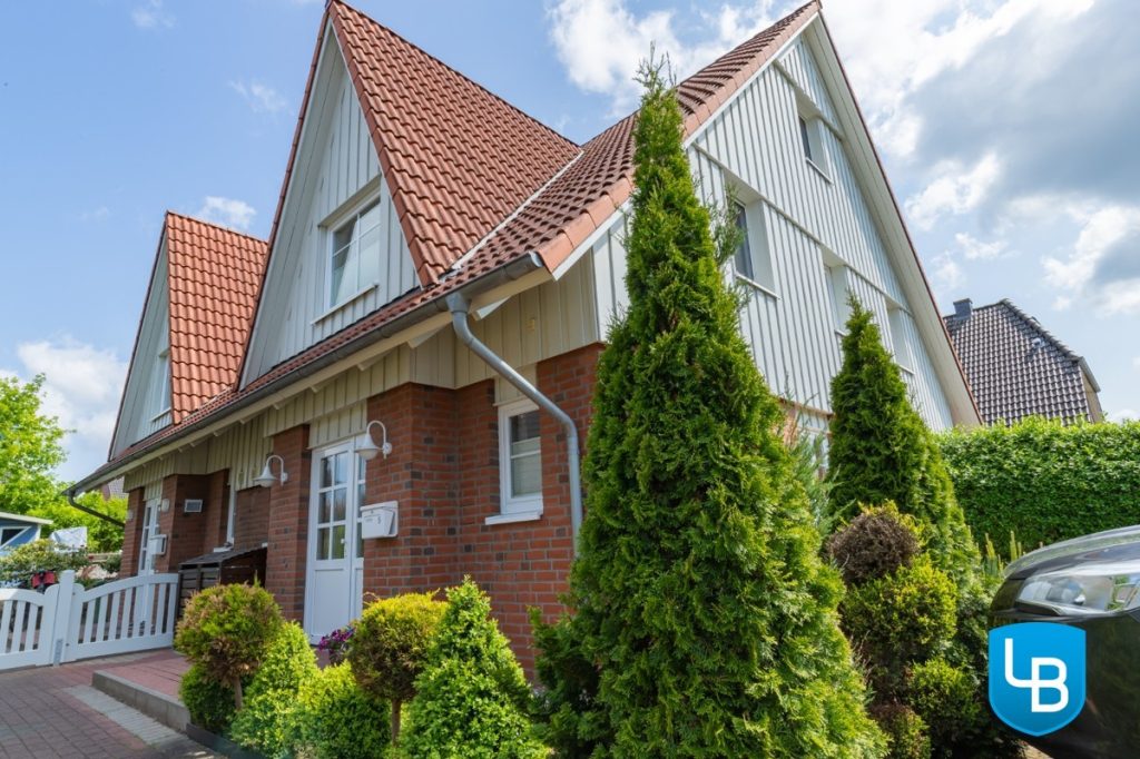 Immobilienangebot - Preetz - Alle - Energieeffizienzklasse A!  Junge Doppelhaushälfte mit reichlich Platz für die Familie