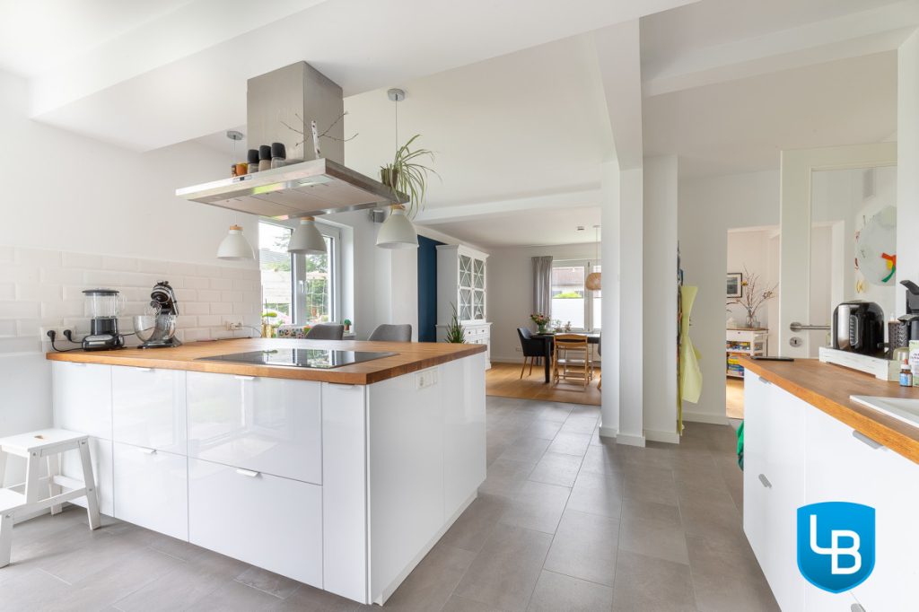 Immobilienangebot - Osdorf - Alle & Rest (Wohnen) - Ein geschmacklicher Volltreffer! Modern gestaltetes Einfamilienhaus in beliebter Lage