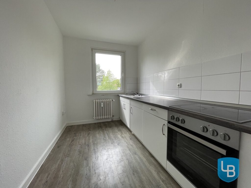 Immobilienangebot - Kiel - Alle & Rest (Wohnen) - Modernisierte ETW in Strandnähe steht zum Einzug bereit