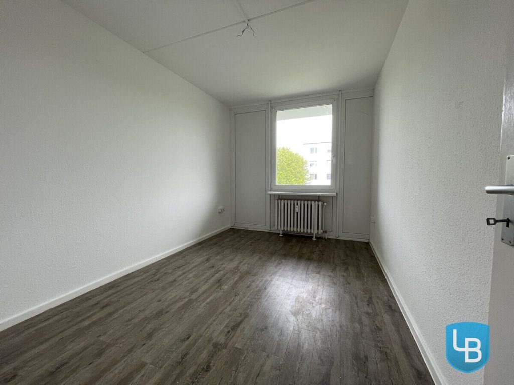 Immobilienangebot - Kiel - Alle & Rest (Wohnen) - Modernisierte ETW in Strandnähe steht zum Einzug bereit