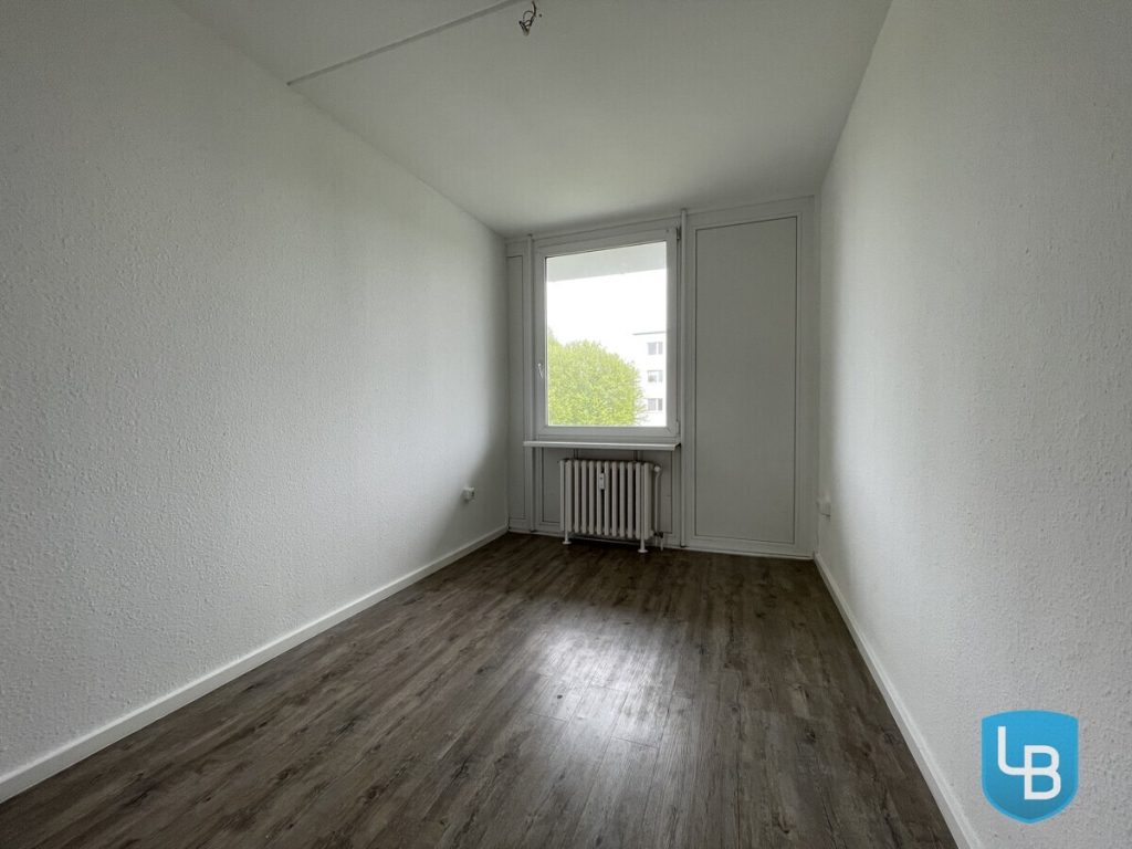 Immobilienangebot - Kiel - Alle & Rest (Wohnen) - Modernisierte ETW in Strandnähe steht zum Einzug bereit