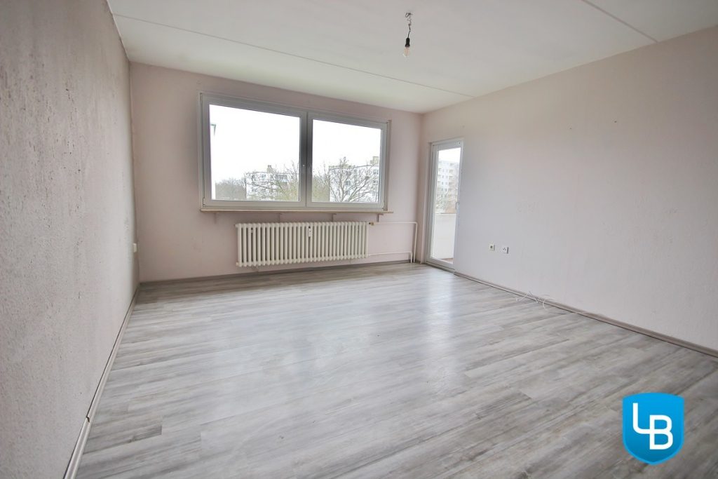 Immobilienangebot - Kiel / Schilksee - Alle & Rest (Wohnen) - Freie Wohnung in Schilksee mit Renovierungsbedarf für die Familie sucht neuen Eigentümer