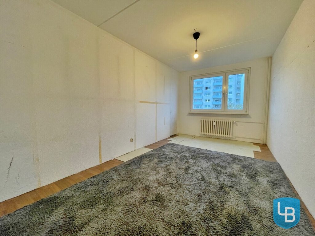 Immobilienangebot - Kiel - Alle & Rest (Wohnen) - Freie Wohnung mit Renovierungsbedarf in Schilksee