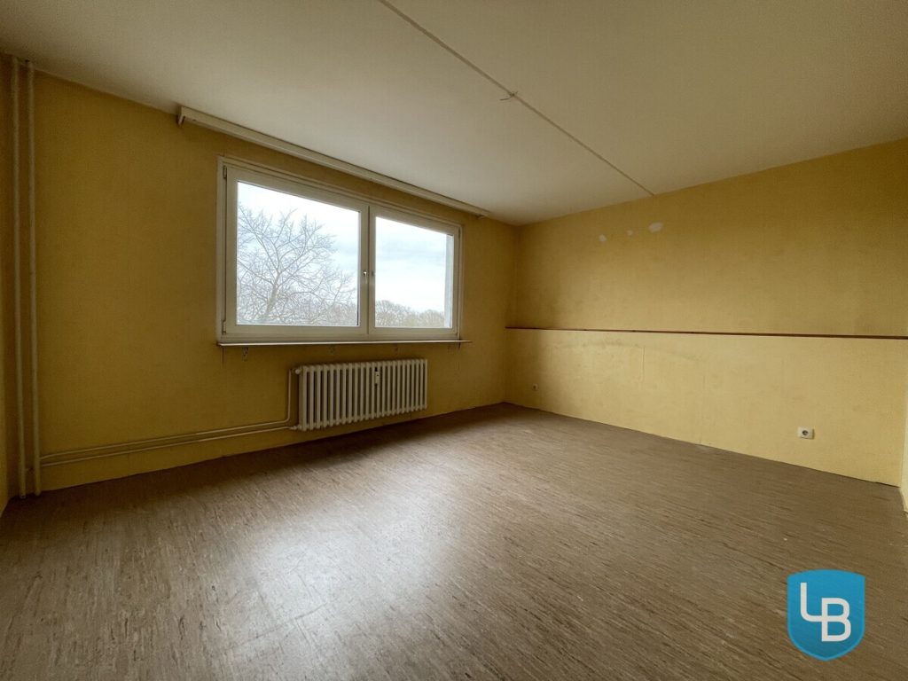 Immobilienangebot - Kiel - Alle & Rest (Wohnen) - Freie Wohnung mit Renovierungsbedarf in Schilksee