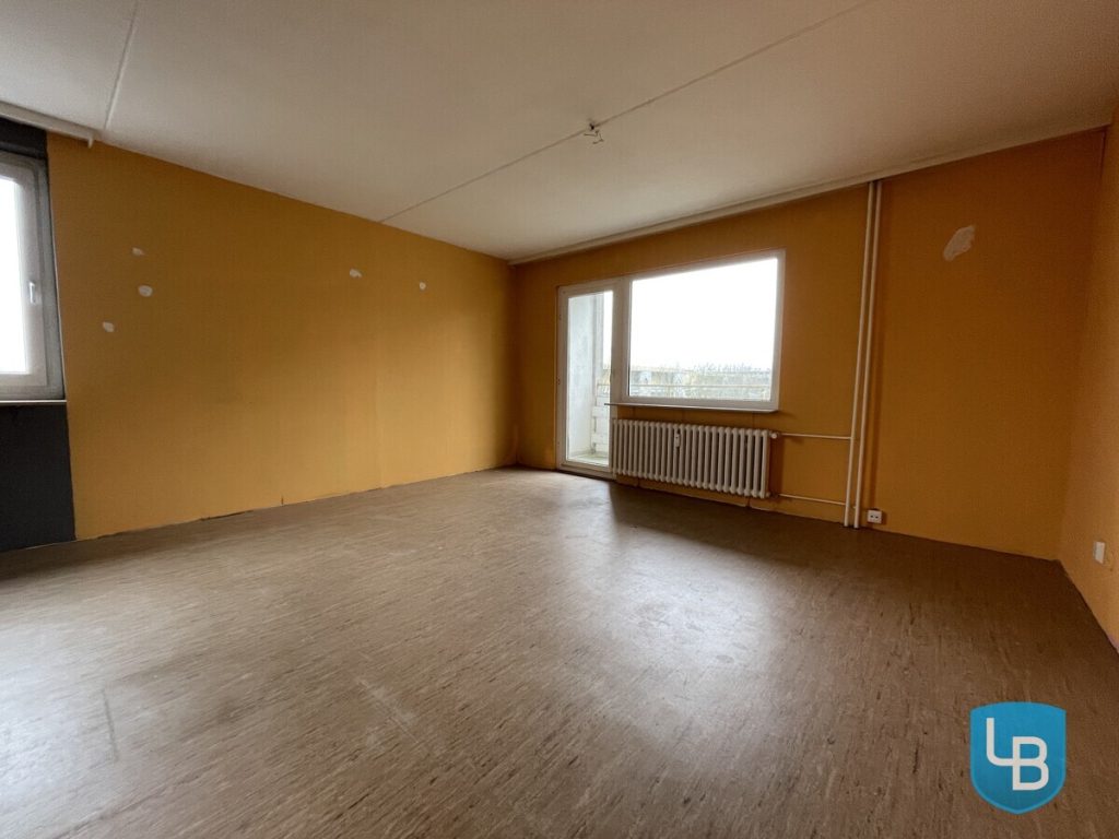 Immobilienangebot - Kiel - Alle & Rest (Wohnen) - Freie Wohnung mit Renovierungsbedarf in Schilksee