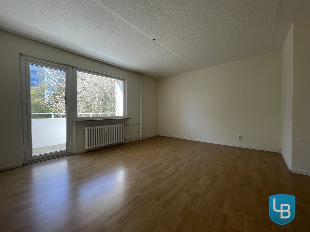 Immobilienangebot - Kiel - Alle & Rest (Wohnen) - Sonnige freie Wohnung mit Balkon in Schilksee