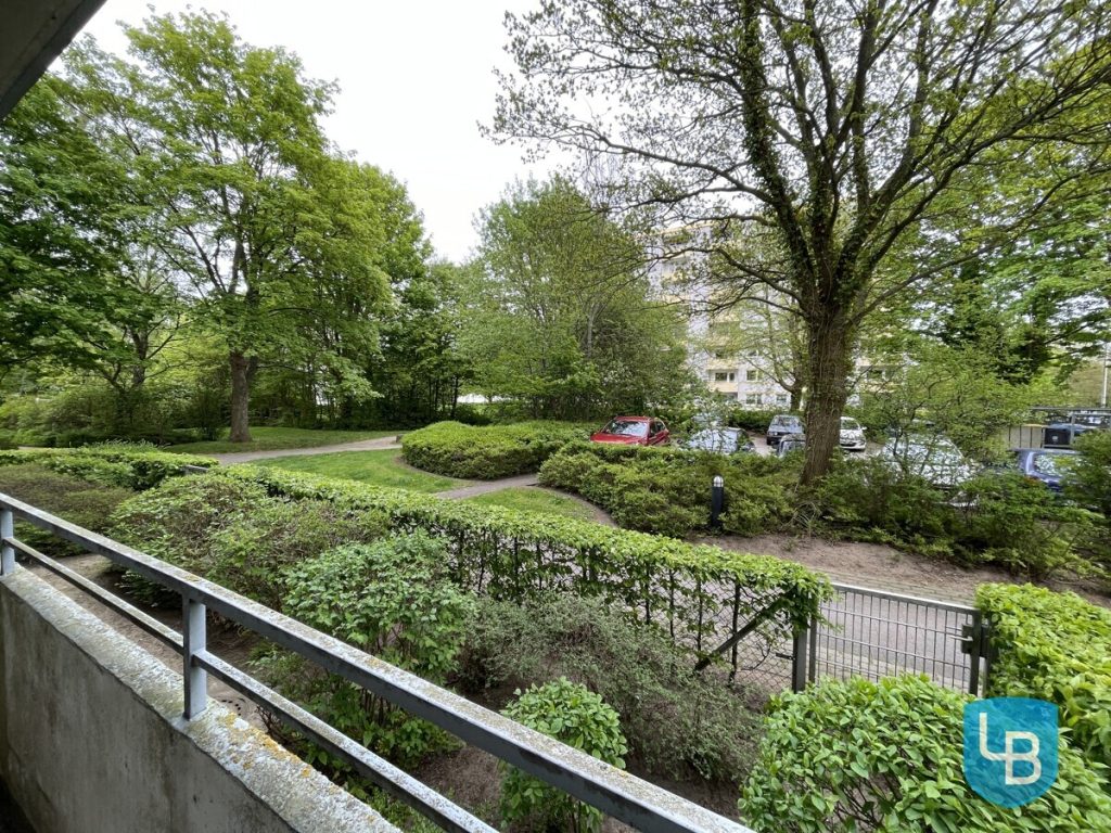 Immobilienangebot - Kiel - Alle & Rest (Wohnen) - Freie Wohnung im Hochparterre mit Renovierungs- und Modernisierungsbedarf in Schilksee
