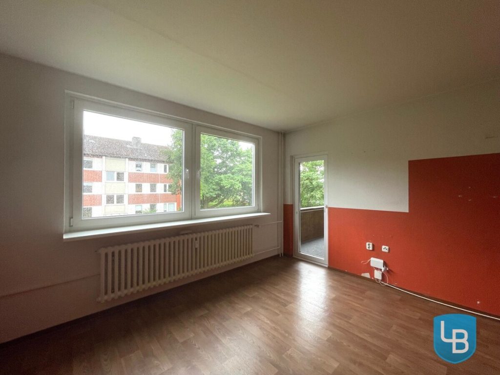 Immobilienangebot - Kiel - Alle & Rest (Wohnen) - Beliebte Eigentumswohnung mit Loggia in Kiel-Projensdorf!
