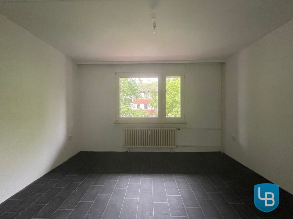 Immobilienangebot - Kiel - Alle & Rest (Wohnen) - Beliebte Eigentumswohnung mit Loggia in Kiel-Projensdorf!