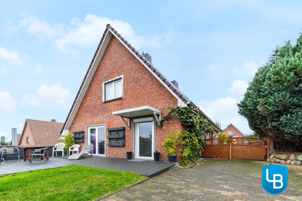 Immobilienangebot - Bösdorf / Kleinmeinsdorf - Alle & Rest (Wohnen) - Familienparadies auf großem Grundstück: Gepflegtes und modernisiertes EFH mit weitläufigem Garten