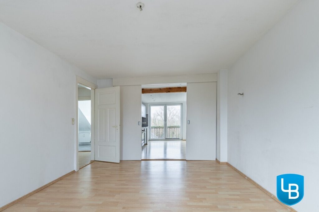Immobilienangebot - Plön - Alle & Rest (Wohnen) - MFH mit 5 Wohneinheiten und kleinem Büro in verkehrsgünstiger Lage Plöns