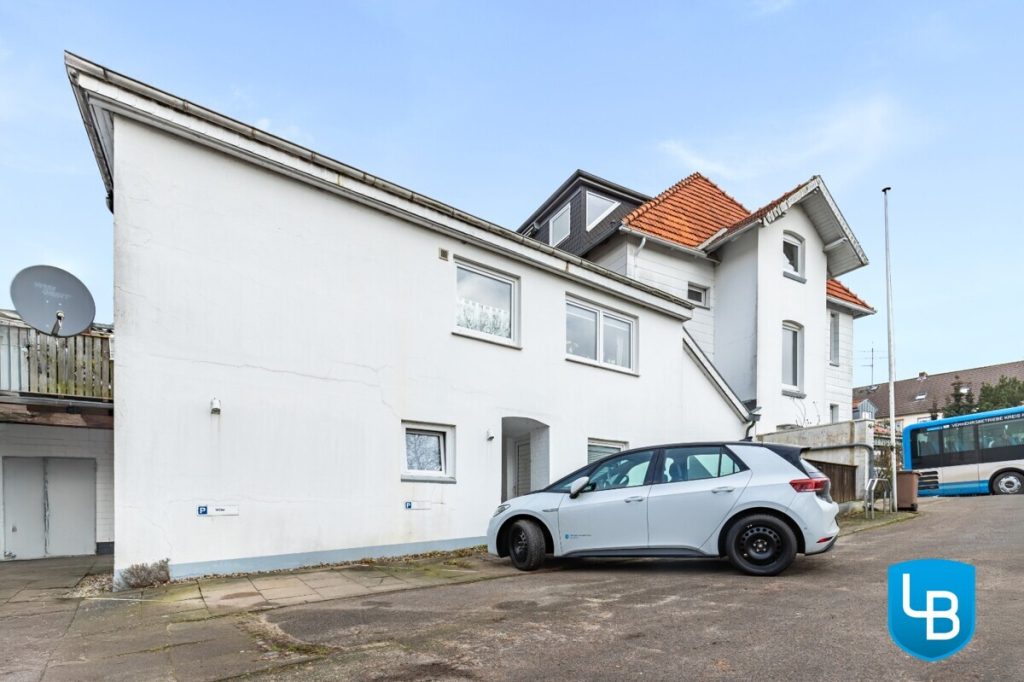 Immobilienangebot - Plön - Alle & Rest (Wohnen) - MFH mit 5 Wohneinheiten und kleinem Büro in verkehrsgünstiger Lage Plöns