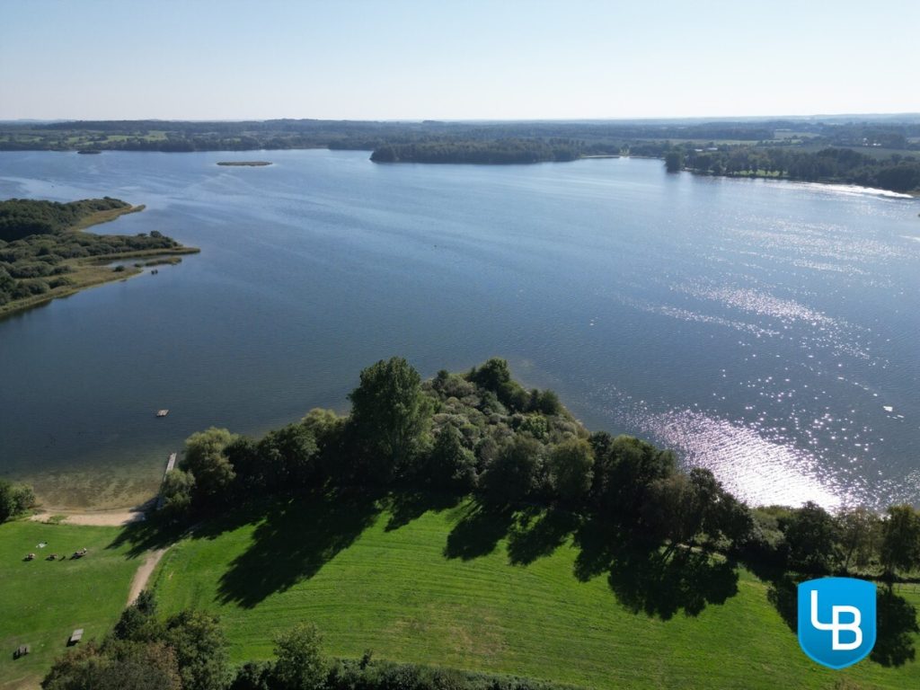 Immobilienangebot - Dobersdorf / Tökendorf - Grundstücke - Seeidylle trifft Meeresbrise: Gemütliches Grundstück bei Kiel am Dobersdorfer See!  GST - 24