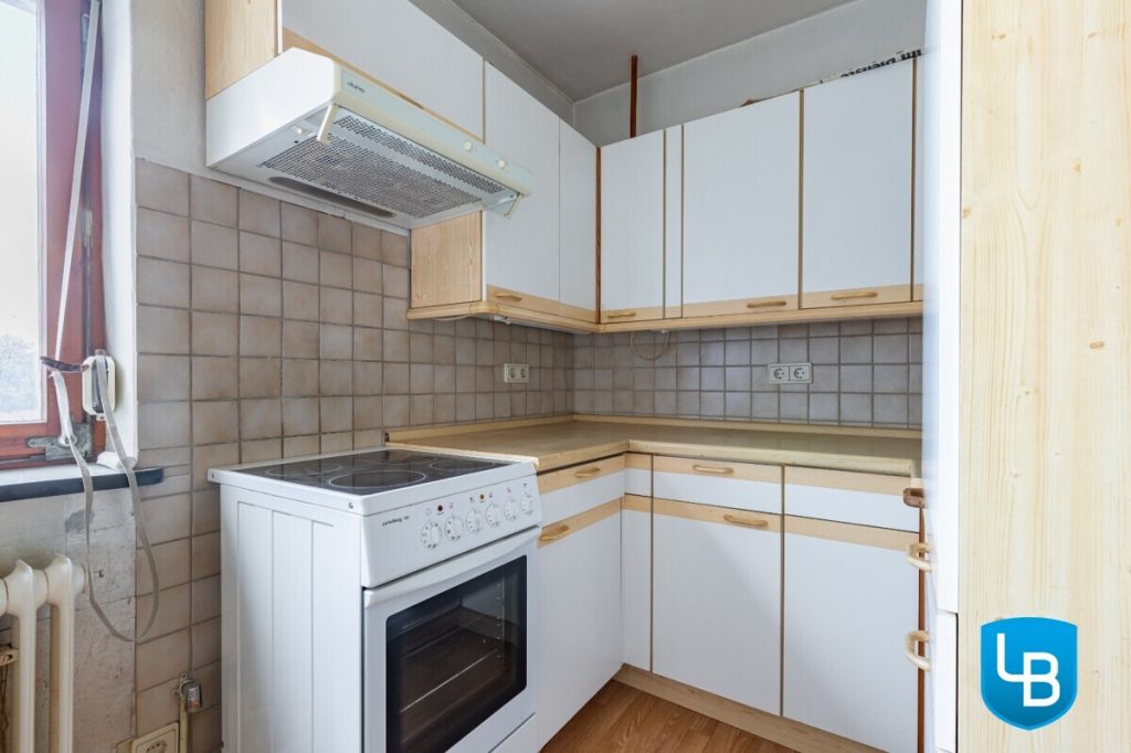 Immobilienangebot - Mönkeberg - Alle & Rest (Wohnen) - Mönkeberg: Einfamilienhaus mit Sanierungsbedarf auf kleinem Grundstück