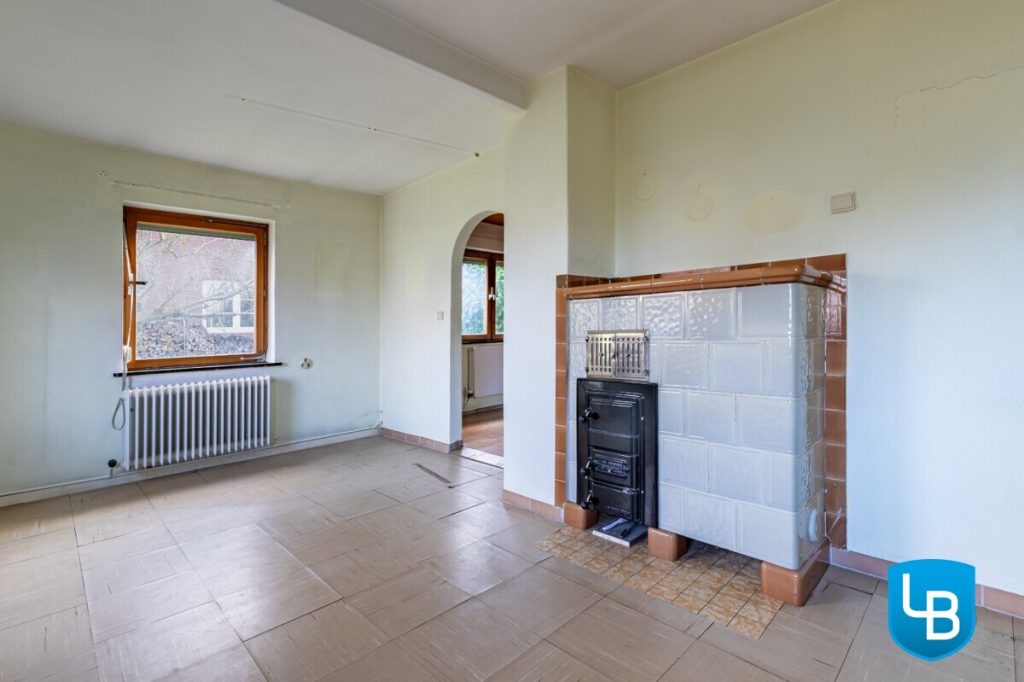 Immobilienangebot - Mönkeberg - Alle & Rest (Wohnen) - Mönkeberg: Einfamilienhaus mit Sanierungsbedarf auf kleinem Grundstück