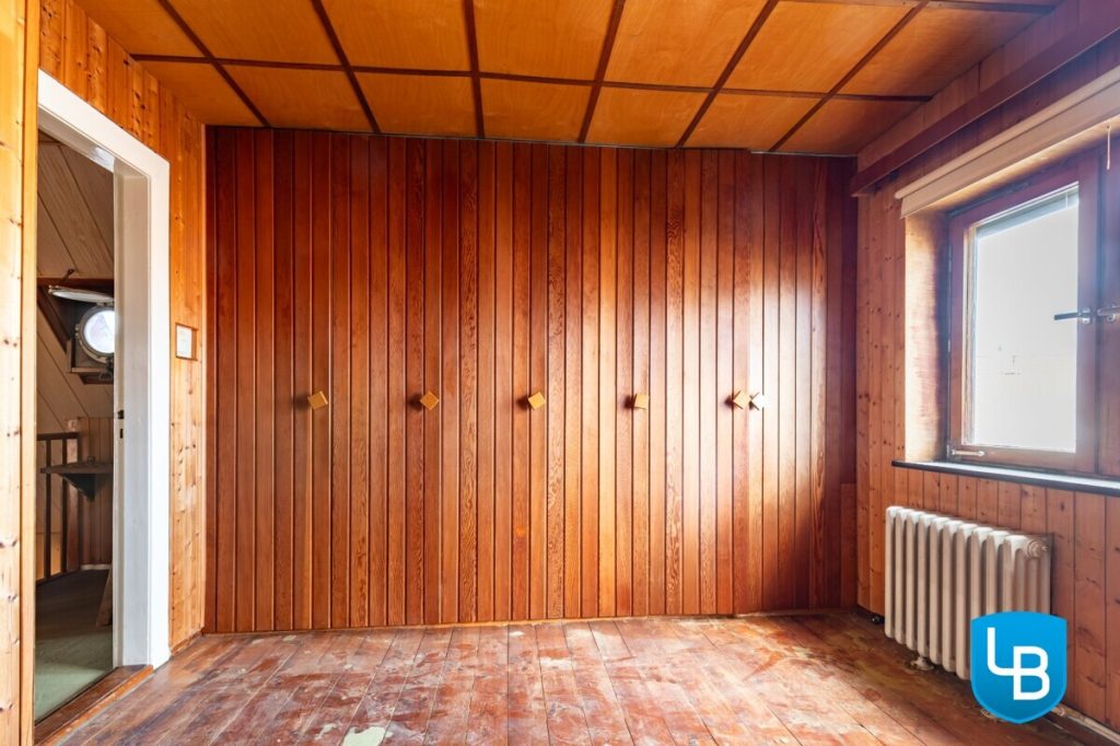 Immobilienangebot - Mönkeberg - Alle & Rest (Wohnen) - Mönkeberg: Einfamilienhaus mit Sanierungsbedarf auf kleinem Grundstück