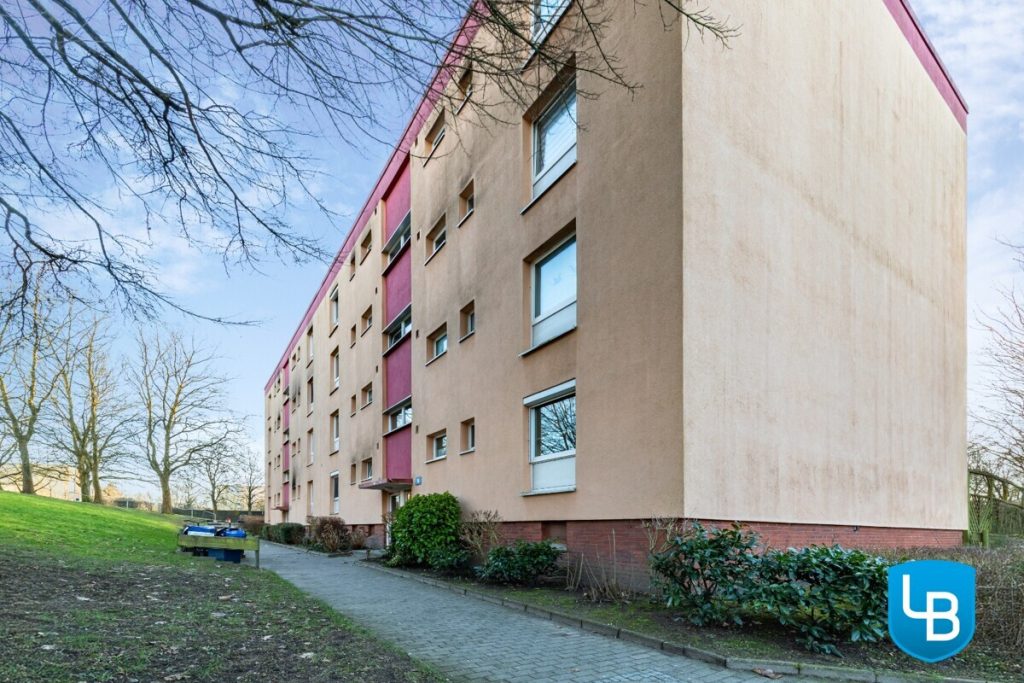 Immobilienangebot - Kiel - Alle & Rest (Wohnen) - Freie Wohnung in Mettenhof mit Renovierungsbedarf