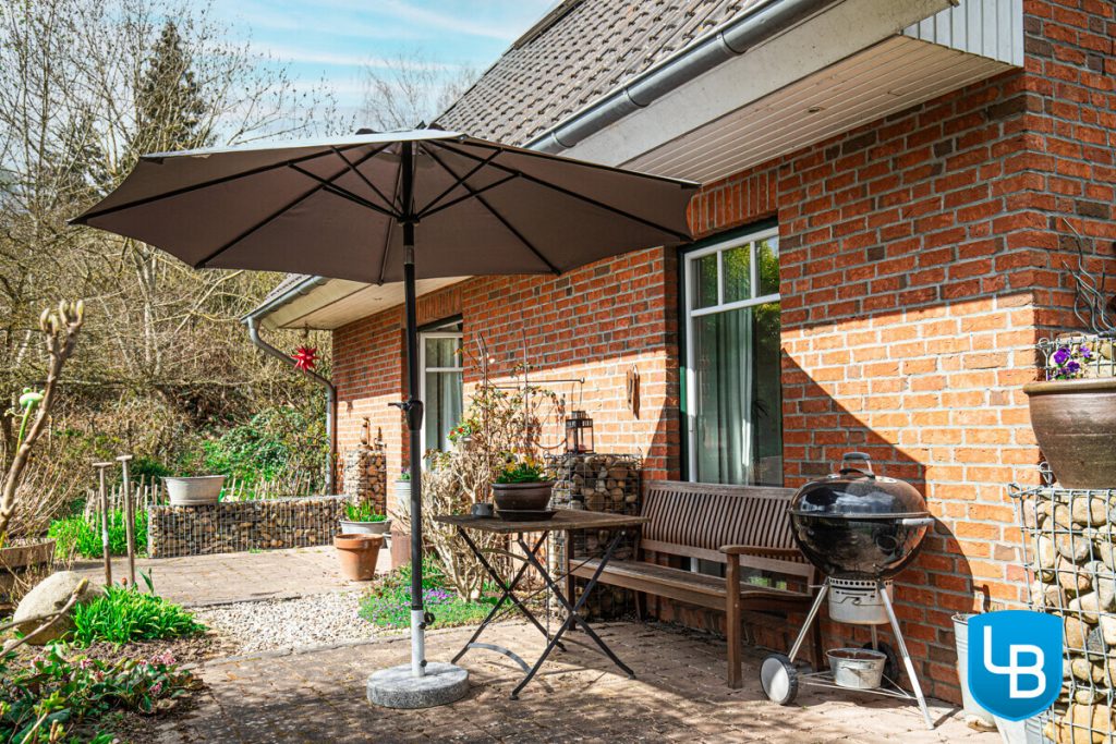 Immobilienangebot - Malente - Alle & Rest (Wohnen) - Einfamilienhaus mit großzügigem Garten – Ihr Zuhause im Grünen
