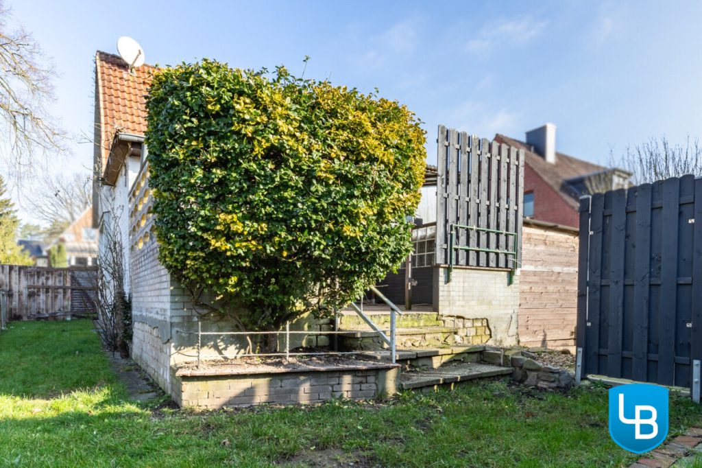 Immobilienangebot - Plön - Alle & Rest (Wohnen) - Zum Wachküssen: Einfamilienhaus wartet auf den zweiten Frühling
