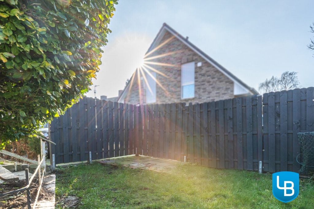 Immobilienangebot - Plön - Alle & Rest (Wohnen) - Zum Wachküssen: Einfamilienhaus wartet auf den zweiten Frühling