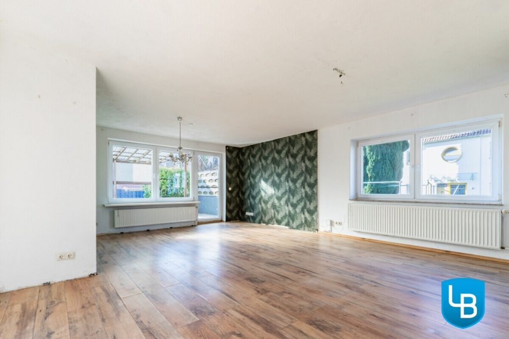 Immobilienangebot - Plön - Alle & Rest (Wohnen) - Zum Wachküssen: Einfamilienhaus wartet auf den zweiten Frühling