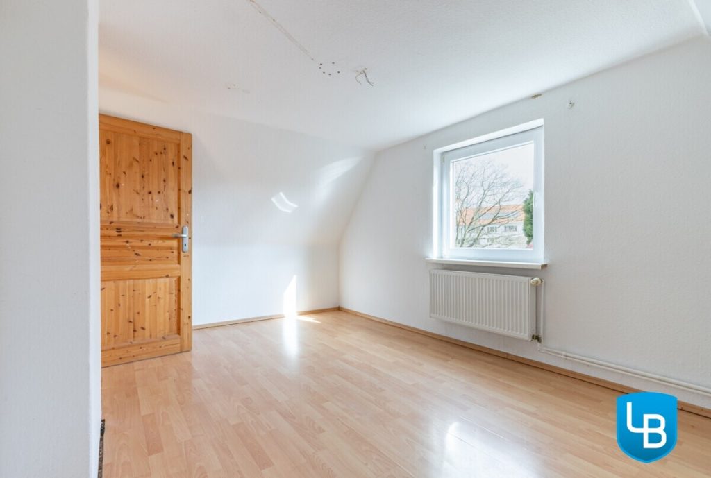 Immobilienangebot - Plön - Alle & Rest (Wohnen) - Zum Wachküssen: Einfamilienhaus wartet auf den zweiten Frühling