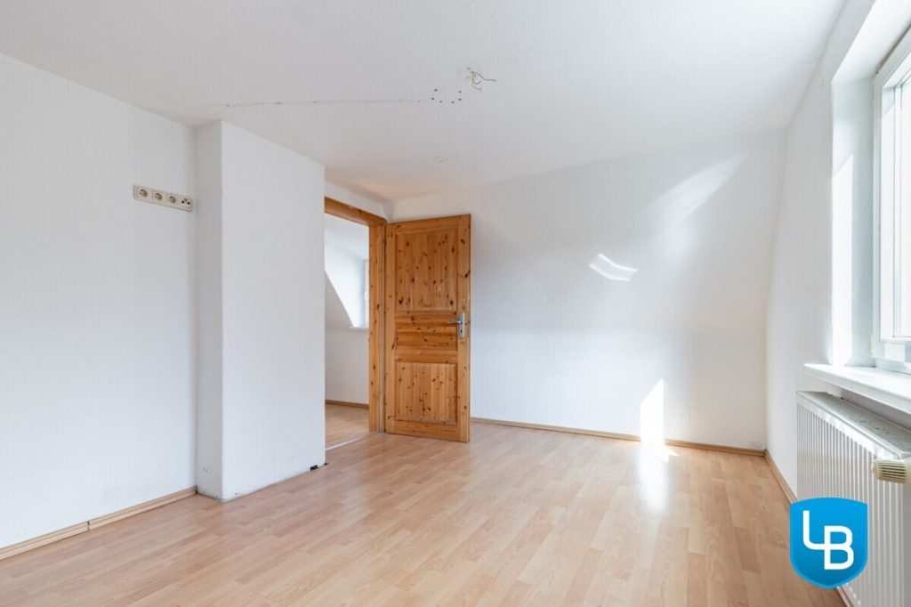 Immobilienangebot - Plön - Alle & Rest (Wohnen) - Zum Wachküssen: Einfamilienhaus wartet auf den zweiten Frühling