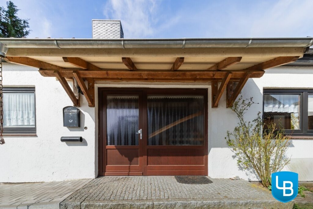 Immobilienangebot - Bösdorf / Kleinmeinsdorf - Alle & Rest (Wohnen) - Einfamilienhaus in Feldrandlage freut sich auf den zweiten Frühling