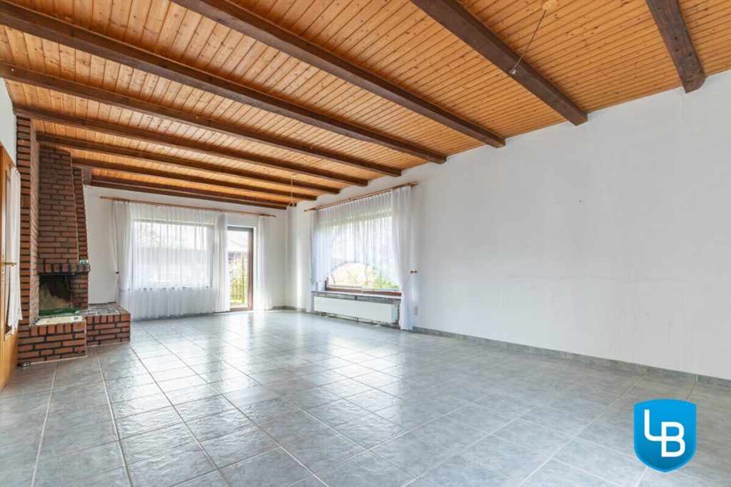 Immobilienangebot - Bösdorf / Kleinmeinsdorf - Alle & Rest (Wohnen) - Einfamilienhaus in Feldrandlage freut sich auf den zweiten Frühling